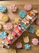 Charger l'image dans la galerie, Petits savons fleur