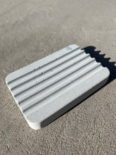 Charger l'image dans la galerie, Porte savon en béton